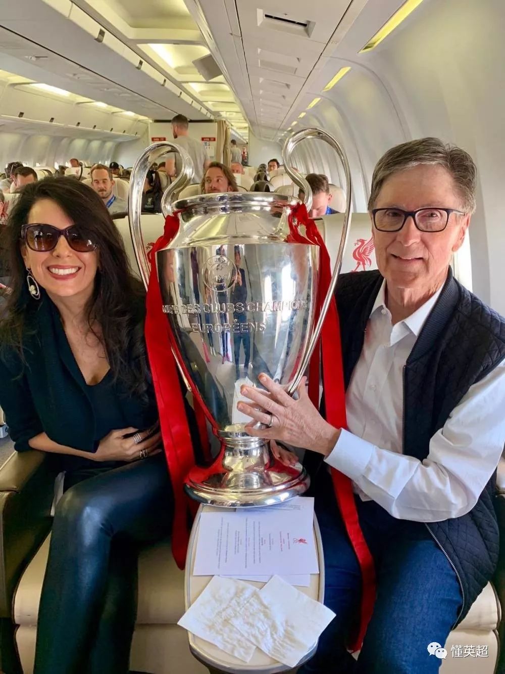 比利时险胜乌拉圭，托雷斯打破历史纪录