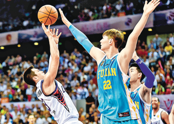 灰熊翻盘尼克斯,郭艾伦扛起全队 灰熊翻盘尼克斯,郭艾伦扛起全队