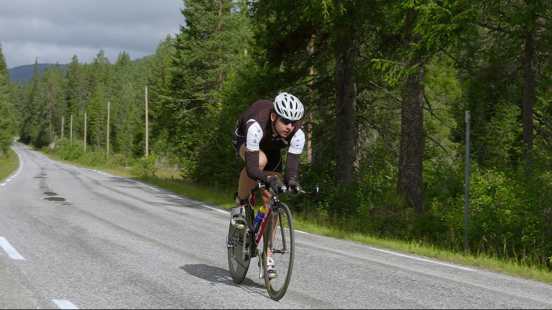 世俱杯分组-终场哨前的沙暴，年度焦点战中，沙特压哨掀翻皇家社会
