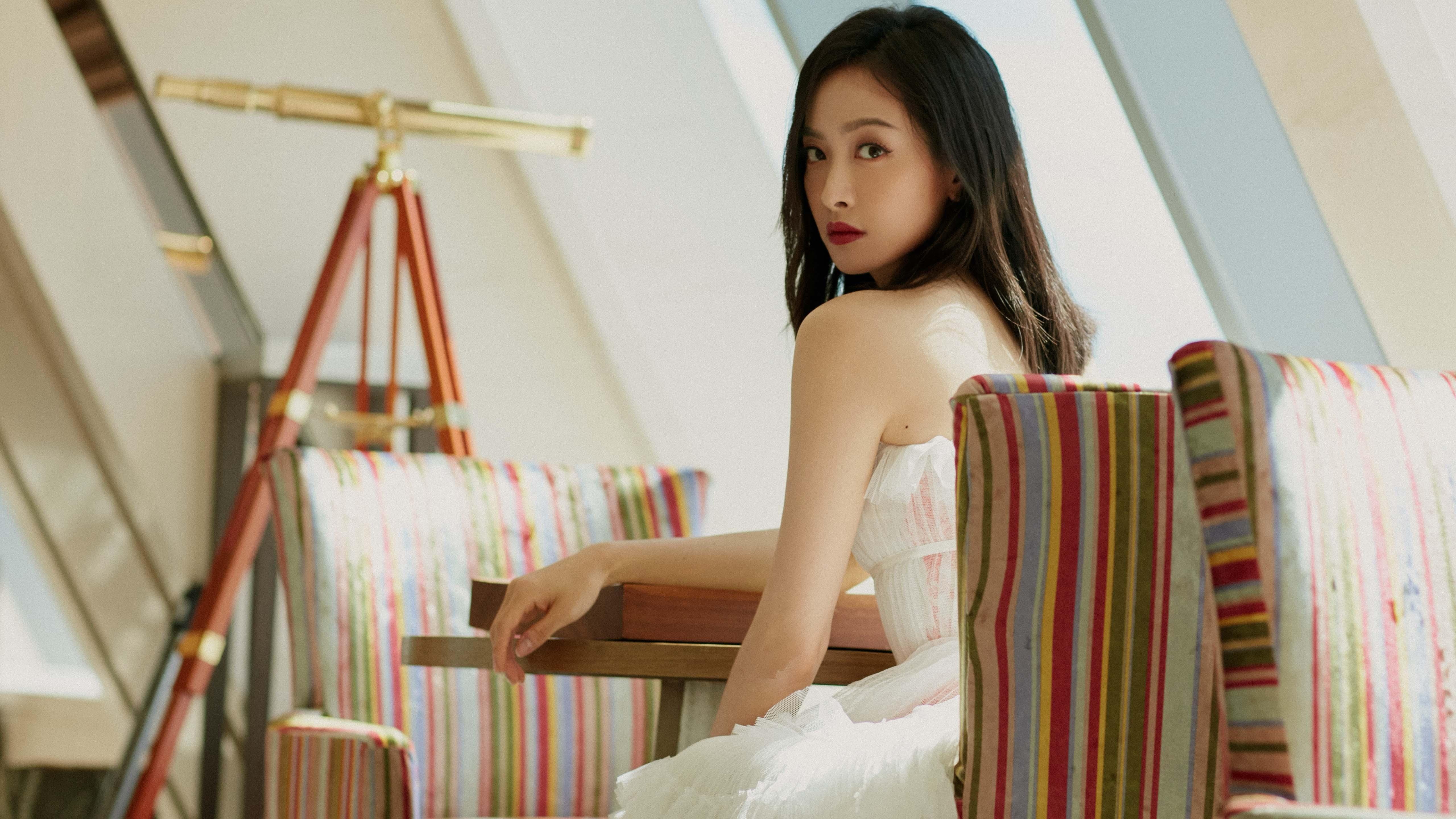 世俱杯赛程-1.狼啸丹佛，西决生死夜，爱德华兹惊雷破长空