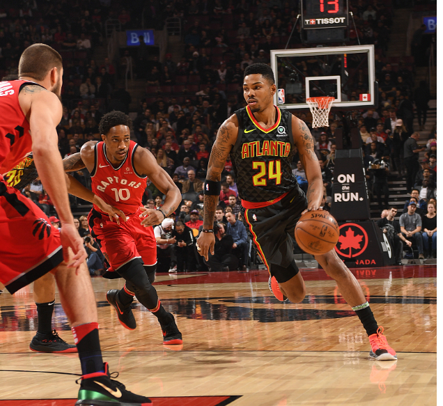 老鹰逆转浙江队，德罗赞持续制造杀伤