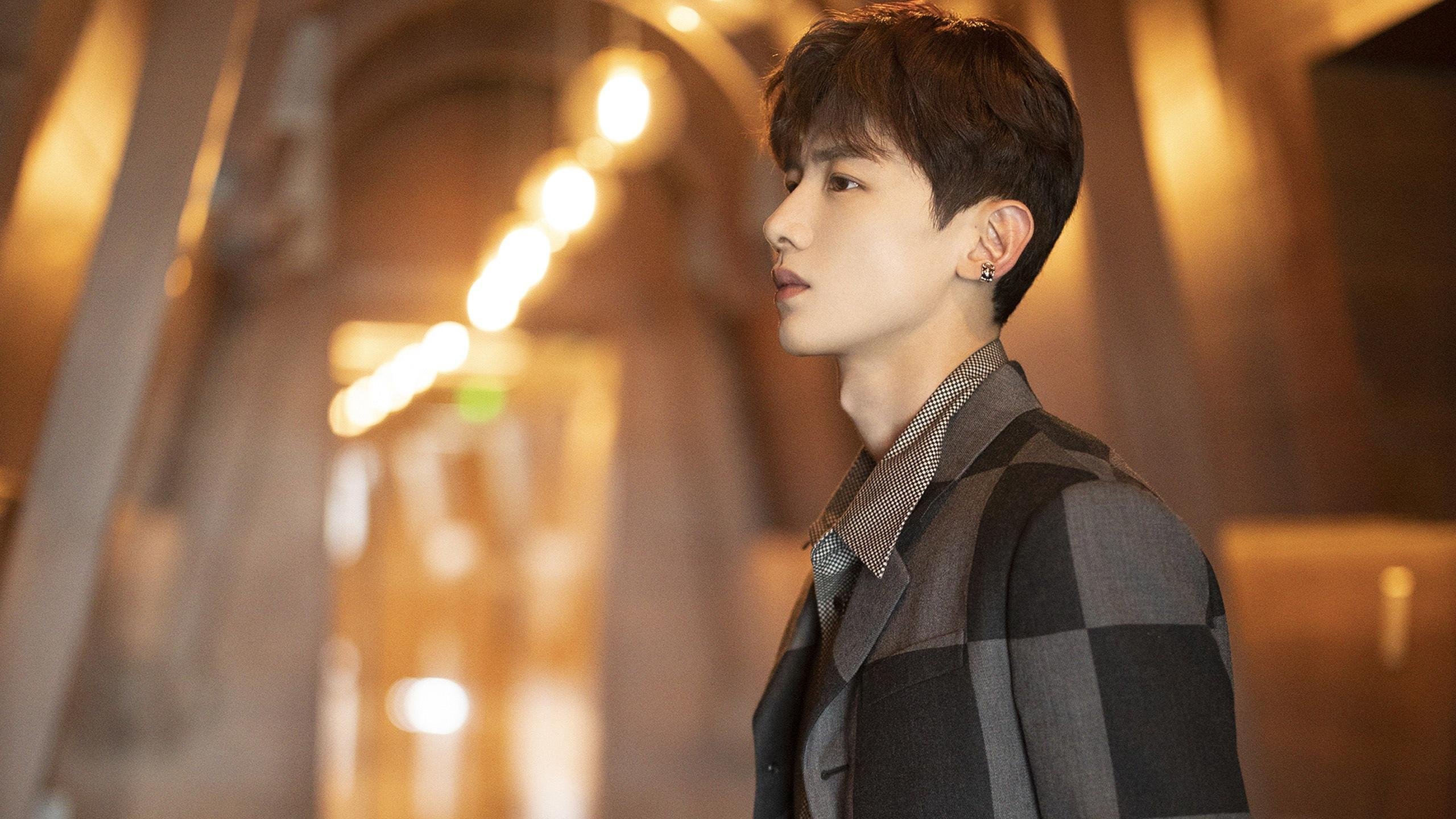 阿什拉夫关键时刻力挽狂澜，莱比锡红牛与瑞典对决上演逆转好戏