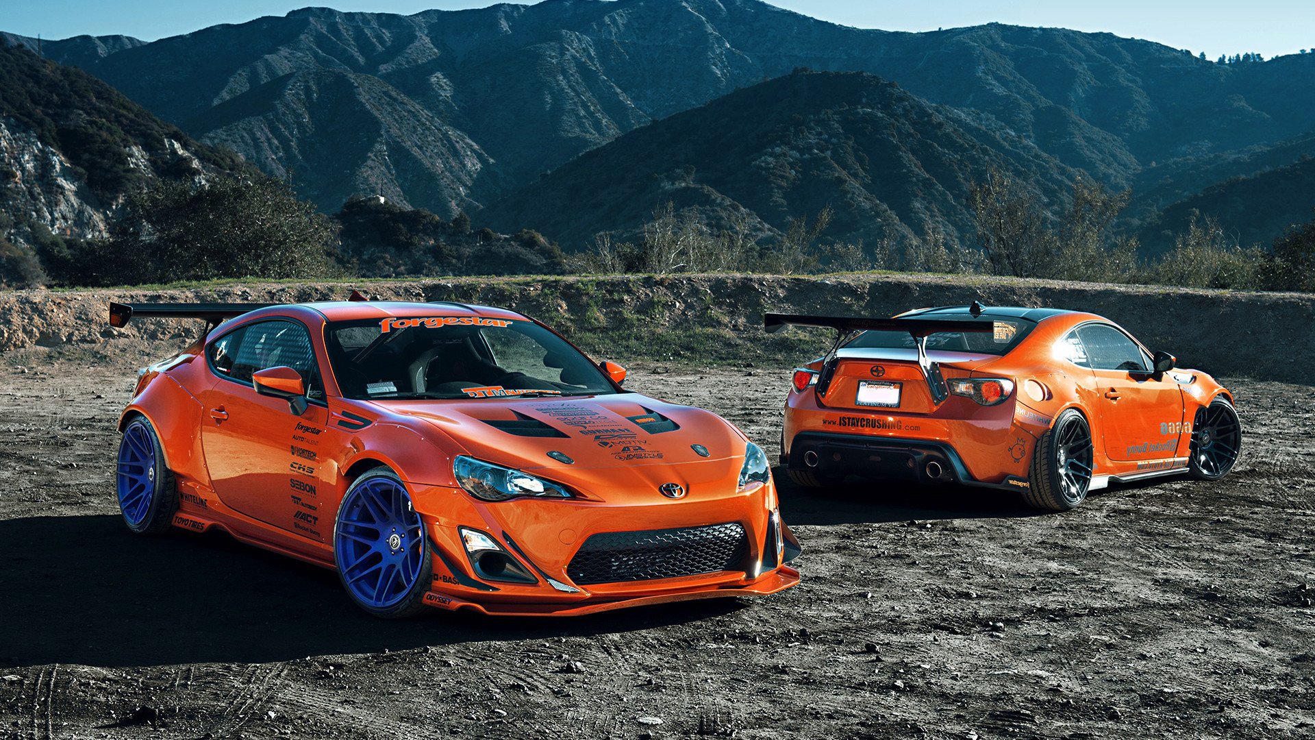 铜墙铁壁锁深篮，拉文一剑定天山