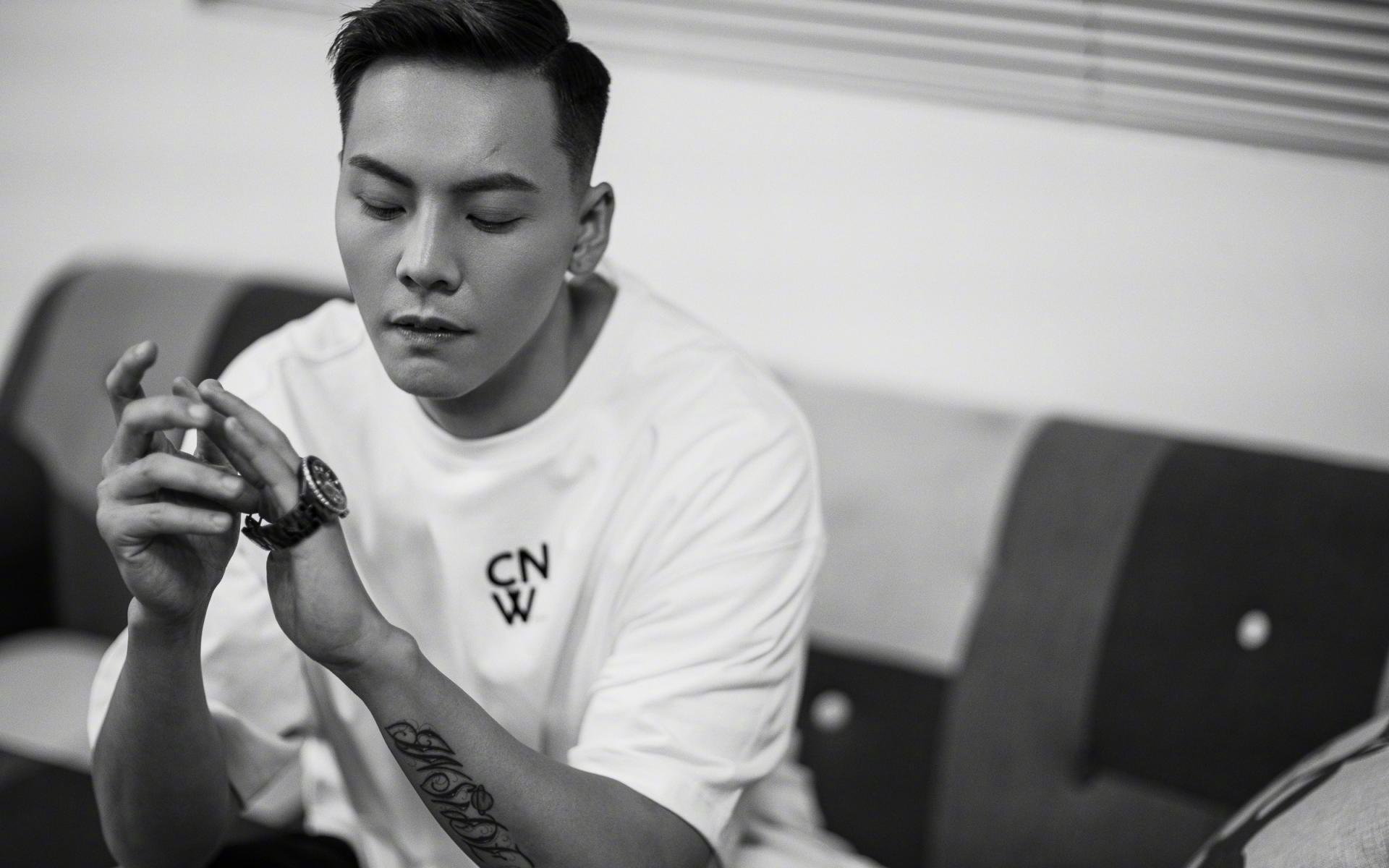 世俱杯参赛资格-节奏之王的棋局,凯恩如何导演阿联酋与印度的战术对决